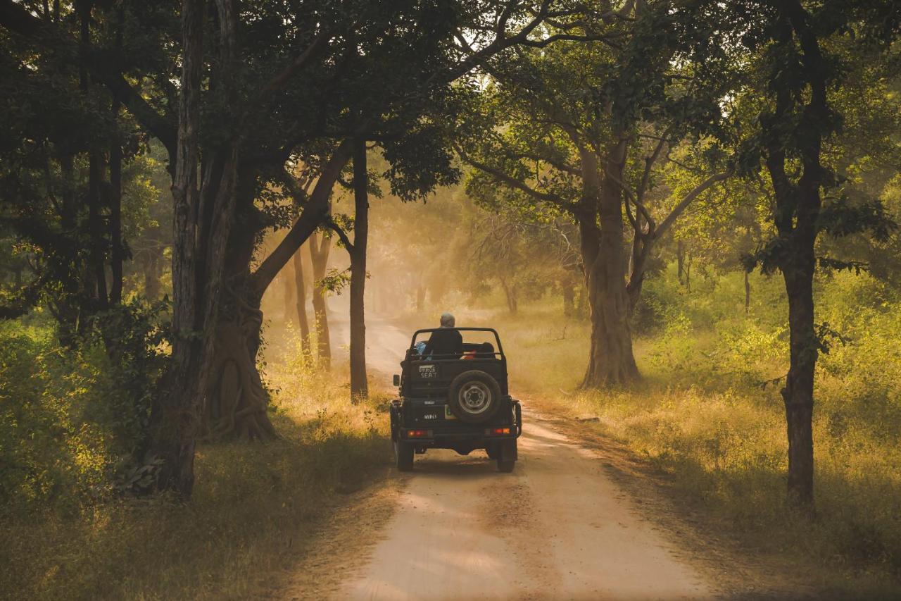 Отель Pench Jungle Camp Khawasa Экстерьер фото